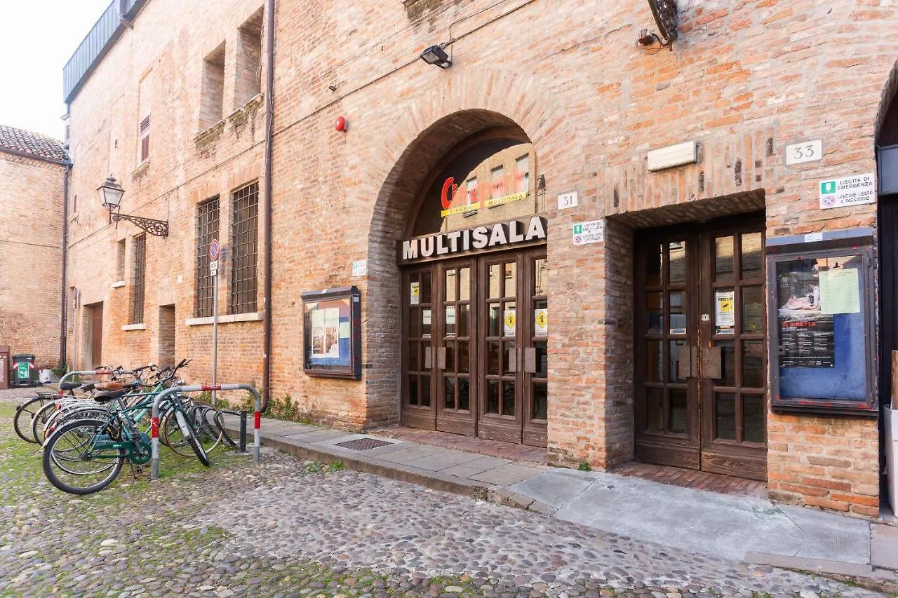 Duplex Apartment in centro con posto auto privato Ferrara