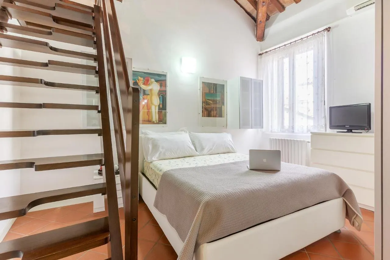 Duplex Apartment in centro con posto auto privato Ferrara